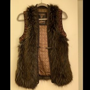 Fur vest